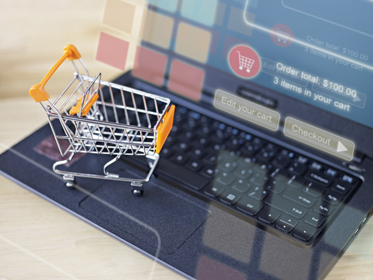 Imaginea articolului Consumatorii au continuat să comande online: Piaţa de e-commerce a înregistrat o creştere de 10% în 2021