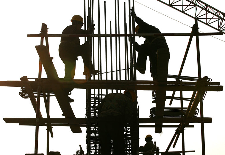 Imaginea articolului Efectele războiului din Ucraina lovesc industria construcţiilor: „Ar putea urma scumpiri mari la oţel-beton”