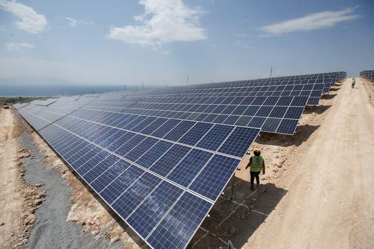 Imaginea articolului Oradea va avea un parc fotovoltaic cu peste 15.000 de panouri 