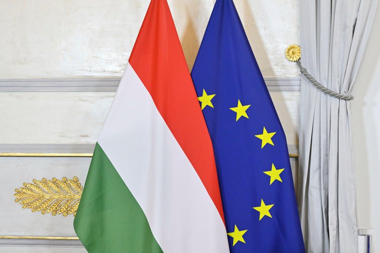 Imaginea articolului UE reţine toate fondurile de coeziune ale Ungariei din cauza problemelor legate de drepturi