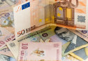 Imaginea articolului Un euro, echivalat de BNR la 4,89 lei. Cursul valutar închide săptămâna în scădere faţă de luni