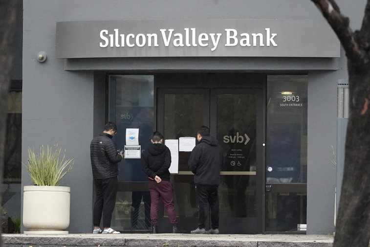 Imaginea articolului Silicon Valley Bank se prăbuşeşte în cel mai mare faliment bancar din 2008 încoace