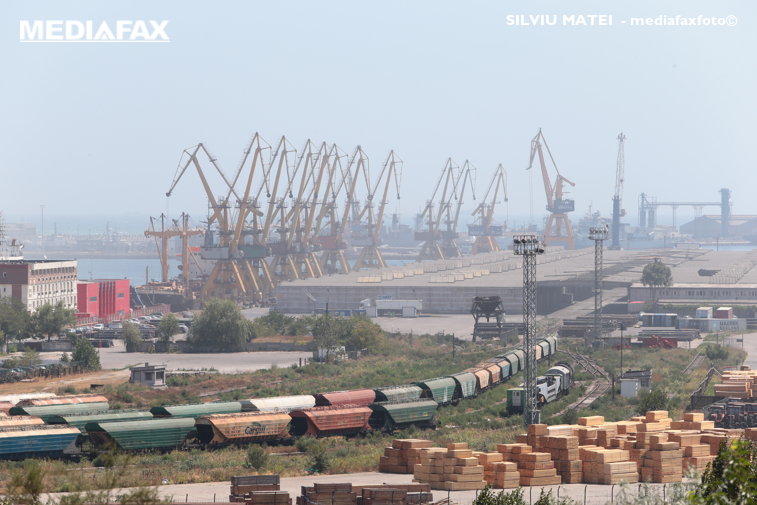 Imaginea articolului Operatorii portuari cu activitate la Marea Neagă şi pe Dunăre, creşteri de la 71% la 350% pe piaţa locală de capital
