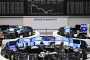 Imaginea articolului Pieţele europene vor deschide în scădere, investitorii aşteptând şedinţa Fed