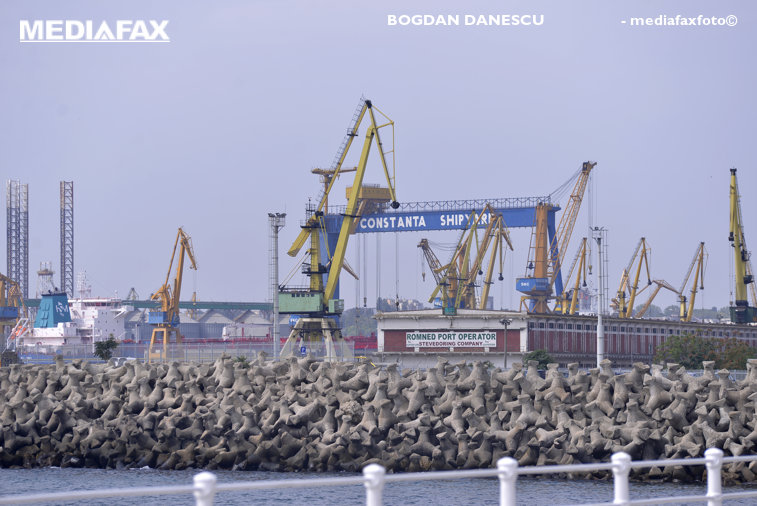 Imaginea articolului Toate porturile de la Marea Neagră, închise din cauza vântului