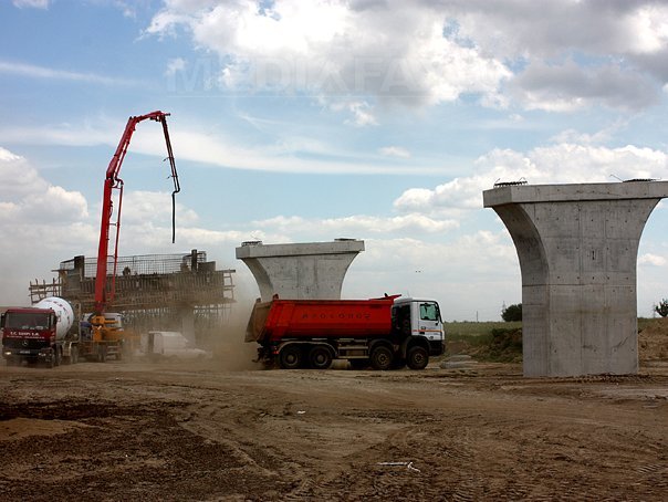 Imaginea articolului Ministerul Transporturilor va da în judecată constructorul podului Calafat-Vidin