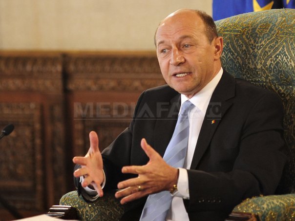 Imaginea articolului Primele acţiuni oficiale ale lui Traian Băsescu de la întoarcerea la Palatul Cotroceni