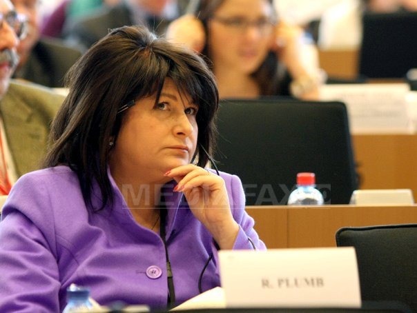 Imaginea articolului Rovana Plumb va candida la alegerile parlamentare într-un colegiu din judeţul Dâmboviţa