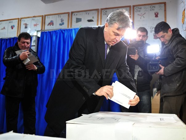Imaginea articolului Zgonea: Îi îndemn pe români să voteze, e cel mai important scrutin din ultimii 12 ani