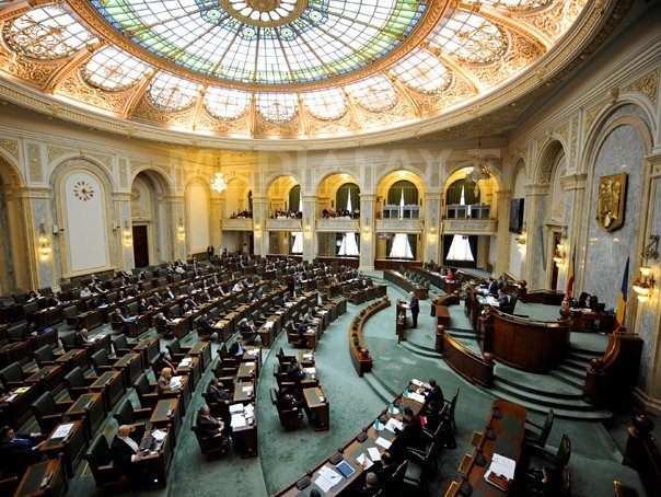Imaginea articolului Antonescu: Senatul a avut o activitate semnificativă în această sesiune legislativă
