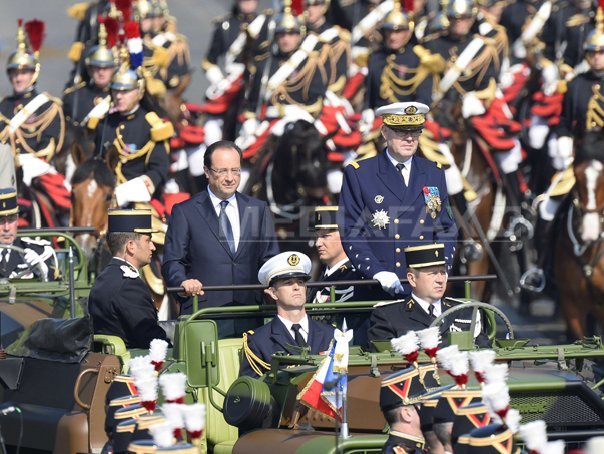 Imaginea articolului Geoană: Mi-aş dori să-l văd în 2015 pe preşedintele român lângă cel al Franţei la parada de 14 Iulie