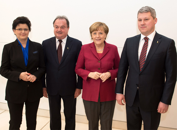 Imaginea articolului O delegaţie a PDL condusă de Blaga şi Predoiu s-a întâlnit cu Angela Merkel la Berlin - FOTO