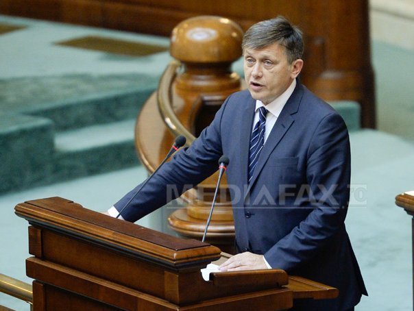 Imaginea articolului Antonescu vrea ca Parlamentul să adopte marţi o declaraţie privind situaţia din Ucraina