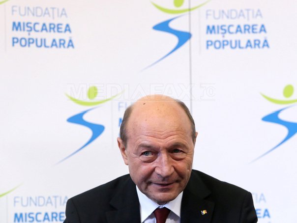 Imaginea articolului Băsescu: Luni am fost la Fundaţia Mişcarea Populară. Nimeni nu mă poate opri să votez PMP