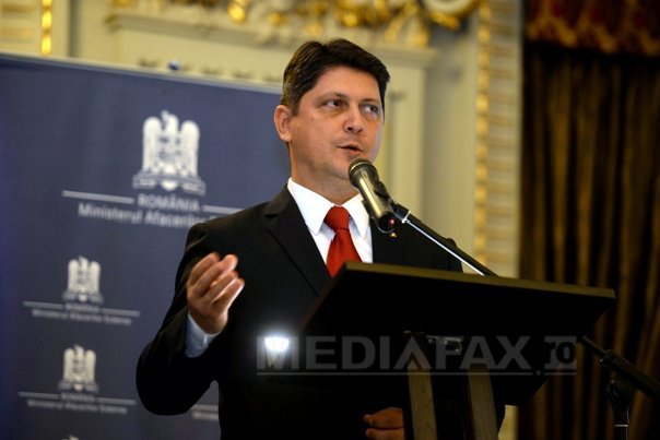 Imaginea articolului Titus Corlăţean şi-a anunţat DEMISIA: "L-am informat pe premier că am decis să îmi depun mandatul de ministru al Afacerilor de Externe"