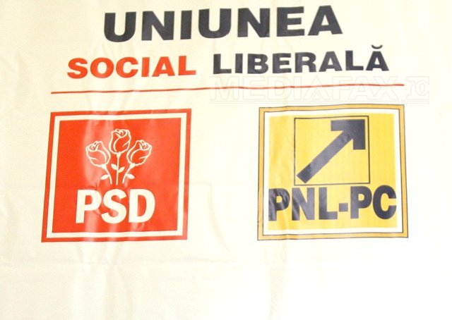 Imaginea articolului Prima dezbatere electorală - Ponta, lui Iohannis: Simţiţi vinovăţie pentru ruperea USL? Iohannis: USL s-a rupt din cauza PSD