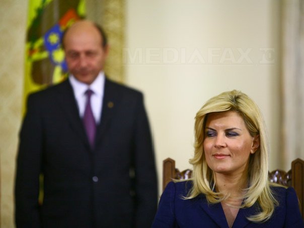 Imaginea articolului Băsescu s-a întâlnit la Hanul Berarilor cu Elena Udrea şi cu lideri ai PMP