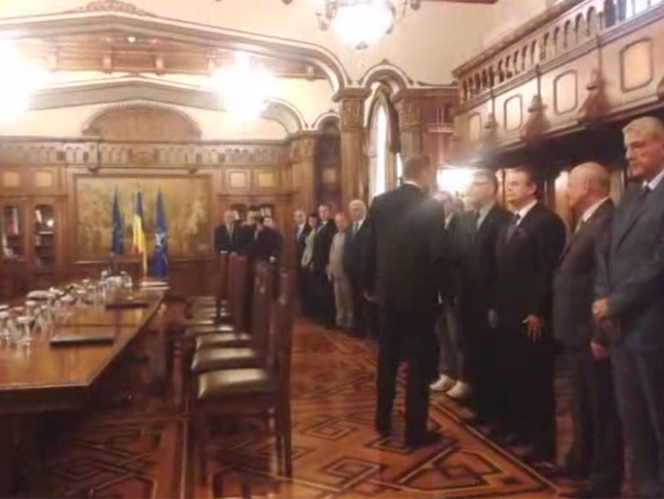 Imaginea articolului Preşedintele Iohannis s-a întâlnit la Cotroceni cu reprezentanţii mediului de afaceri - VIDEO
