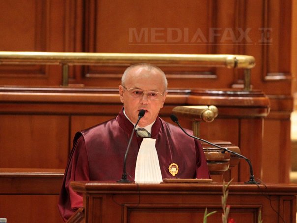 Imaginea articolului Liderul deputaţilor PSD a cerut declararea "nealegerii" judecătorului CC Ştefan Minea 