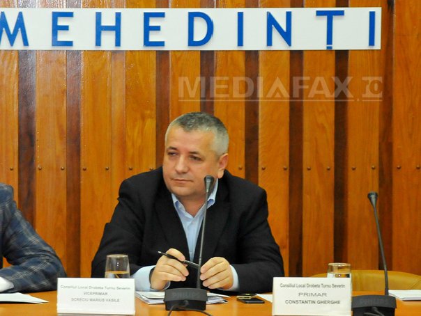 Imaginea articolului Liderul PSD Turnu Severin, despre şeful PSD Mehedinţi: Conduce partidul dictatorial şi la judeţ doarme