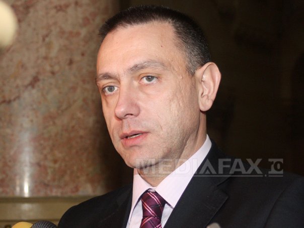 Imaginea articolului Mihai Fifor, ales de senatorii PSD lider al gruplui, după retragerea lui Ilie Sârbu. Dragnea: Fifor trebuie să ţină grupul unit - FOTO