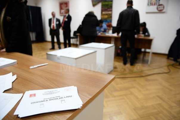 Imaginea articolului ALEGERI în PSD: Prezenţă la vot de 81,23% - rezultate finale. Olt şi Teleorman printre filialele fruntaşe - FOTO