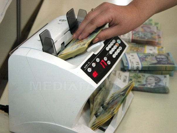 Imaginea articolului Senatul cumpără o maşină de numărat bancnote, antene WIFI şi servicii de curăţătorie chimică