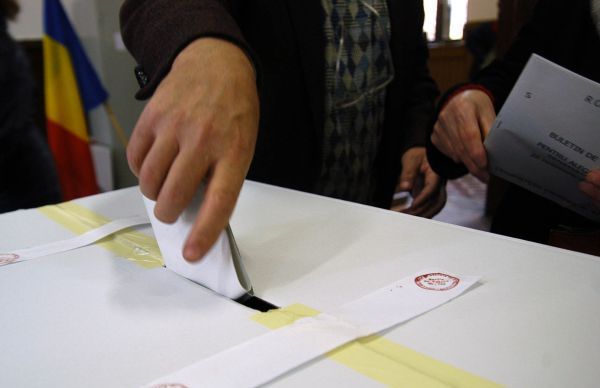 Imaginea articolului Hotărâre definitivă a Biroului Electoral Judeţean Argeş în cazul lui Tudor Pendiuc: La Piteşti nu se renumără voturile 