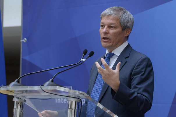 Imaginea articolului Prim-ministrul Dacian Cioloş, la o dezbatere cu USR: Programul formaţiunii, foarte credibil pentru perioada următoare
