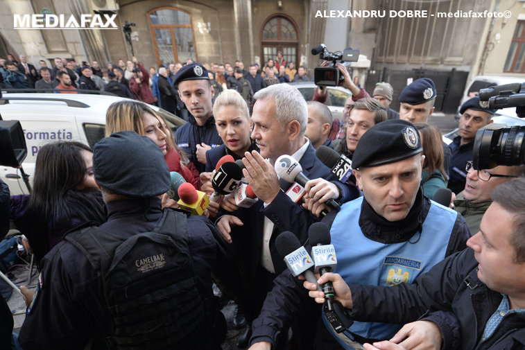 Imaginea articolului Mitinguri ale PSD, admise de Liviu Dragnea, în judeţe. Preşedintele executiv îl contrazice: Nu cred că ar trebui să se desfăşoare în viitorul apropiat. Motivul: participanţii