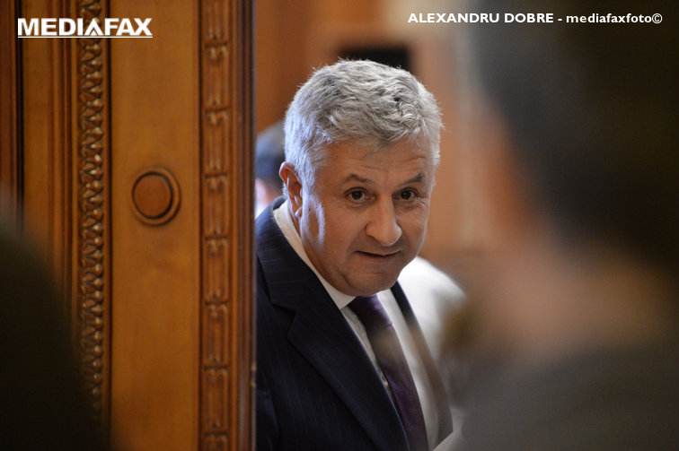 Imaginea articolului Barna, despre respingerea dezbaterii OUG pe justiţie în Parlament: Iordache a spus că nu are încă avizul CSM