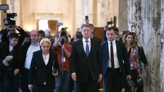 Imaginea articolului Iohannis REFUZĂ nominalizările PSD pentru funcţiile de miniştri / Primele declaraţii din 2019: Reiterez candidatura mea la alegerile prezidenţiale şi câştigarea unui al doilea mandat
