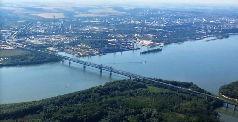 Imaginea articolului Ministrul de Externe a discutat luni cu omologul bulgar despre construirea unui al doilea pod la Ruse