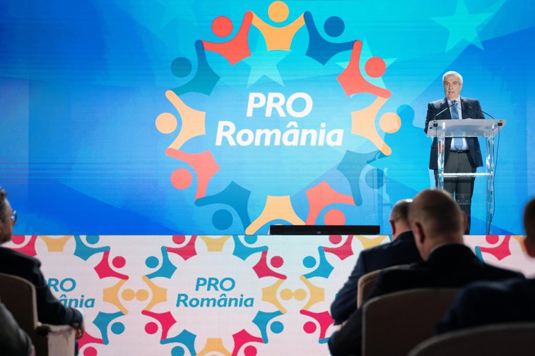 Imaginea articolului Tăriceanu acuză, de la tribuna PRO România, PSD de blat cu PNL | VIDEO