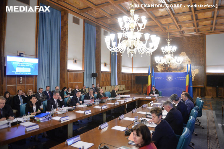 Imaginea articolului Şedinţă de Guvern. Orban, înaintea întâlnirii: PSD va fi „exclusiv responsabil” pentru întrunirea cvorumului în Parlament