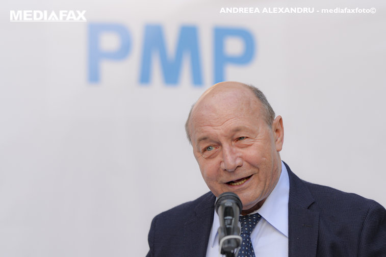 Imaginea articolului Băsescu îşi recunoaşte înfrângerea înainte de alegerile pentru Primăria Capitalei: „Şansele mele sunt minime”