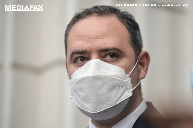 Imaginea articolului VIDEO Cîţu l-a demis pe ministrul Finanţelor. Alexandru Nazare, revocat din funcţie. „La Finanţe, avem proiecte întârziate” 