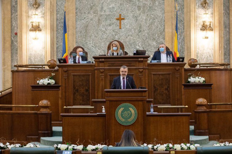 Imaginea articolului Senator USR-PLUS, critici la adresa premierului Cîţu şi a ministerelor Apărării şi de Interne
