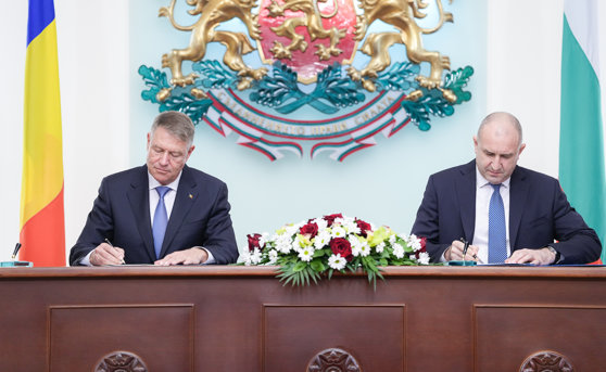 Imaginea articolului Iohannis şi Radev au semnat Declaraţia privind Parteneriatul Strategic româno-bulgar
