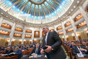 Imaginea articolului USR îl cheamă pe Ciucă în Parlament: Să explice de ce vrea ca românii să piardă banii prin PNRR 