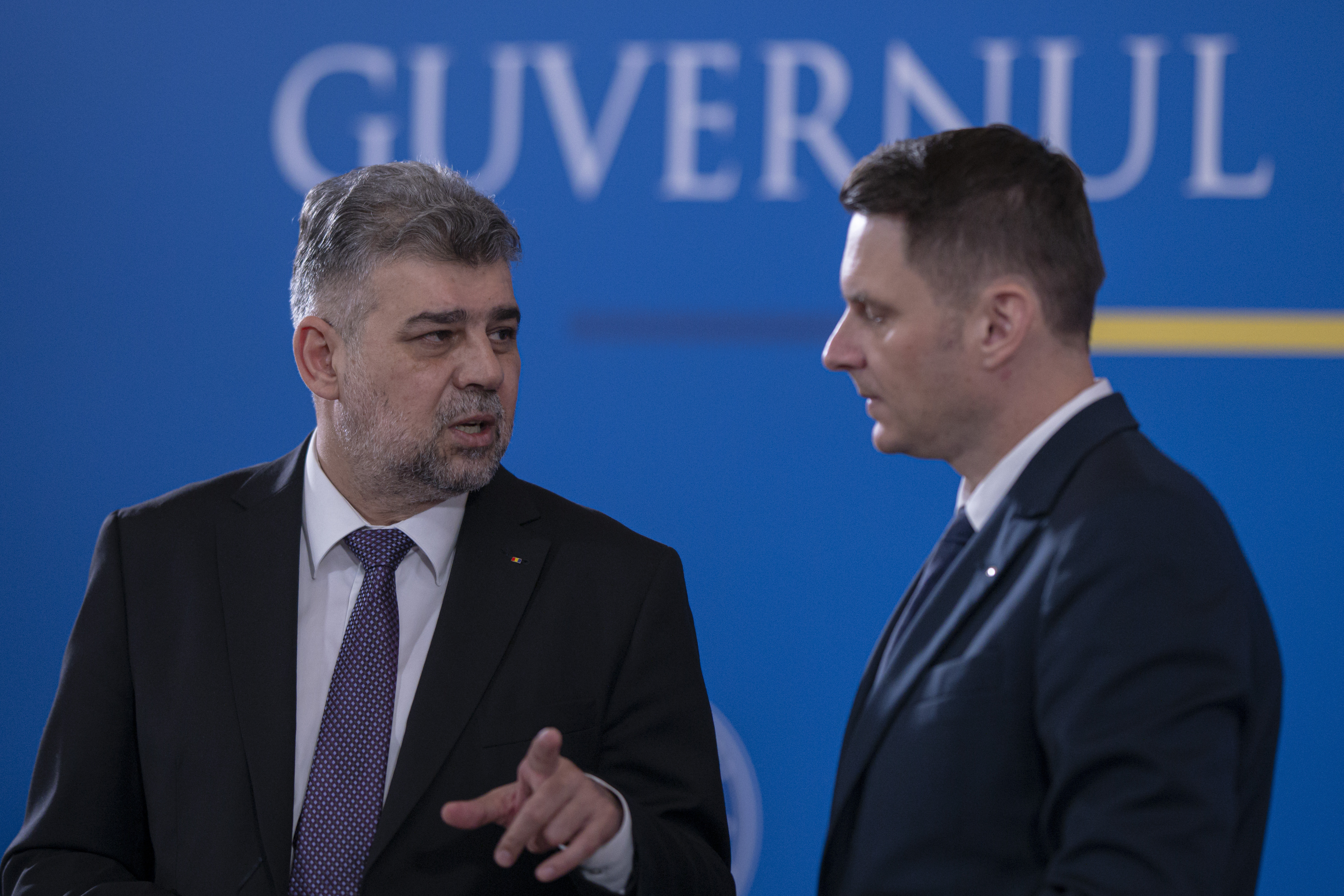 Şedinţă de guvern pentru aprobarea măsurilor fiscale - surse / Ciolacu îşi va asuma răspunderea în Parlament