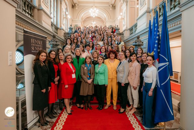 FEMALE EMPOWERMENT SUMMIT la a treia ediţie. Kathleen Kavalec, Ambasadoarea SUA în România: Diplomaţia nu este domeniul exclusiv al diplomaţilor şi al politicienilor, ci necesită implicarea întregii societăţi, mai ales a femeilor|EpicNews
