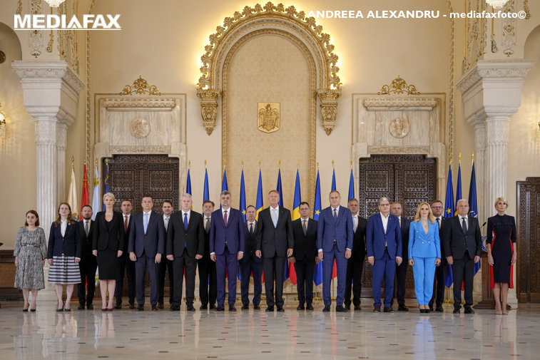 Imaginea articolului Doi miniştri ai Guvernului Ciolacu au fost chemaţi în faţa Parlamentului de senatorii opoziţiei