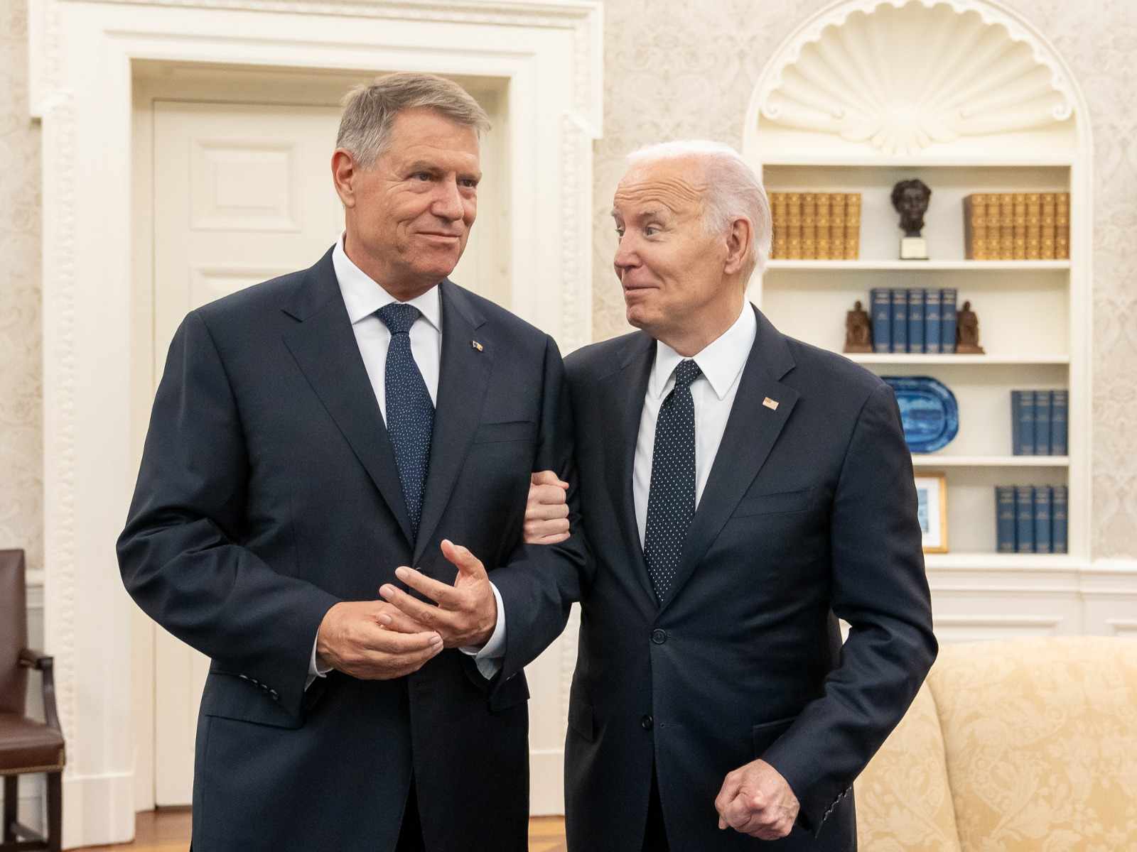 Klaus Iohannis, întâlnire cu Joe Biden la Casa Albă. Iohannis: Trebuie să devenim mai puternici din punct de (...)