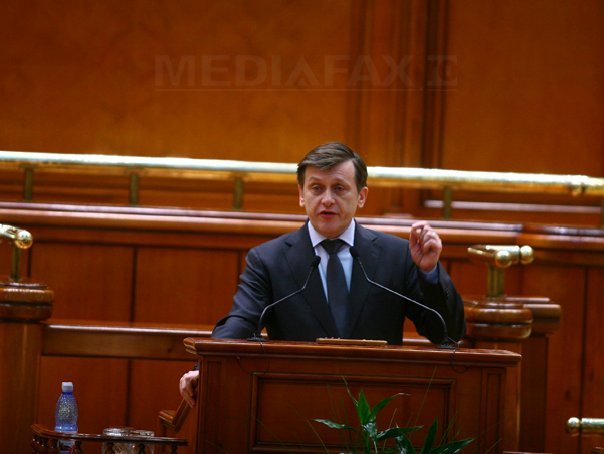 Imaginea articolului Antonescu: E prematură discuţia despre guvernare PSD-PNL după anticipate; Ponta: Nu luăm în calcul