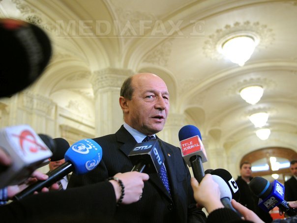 Imaginea articolului Ce a discutat Băsescu cu judecătorii Curţii Constituţionale