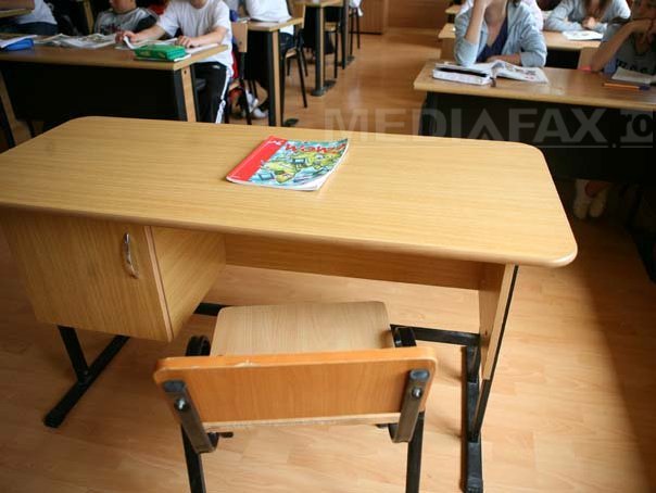 Imaginea articolului Inspectorul Şcolar al Municipiului Bucureşti: 35 la sută deficit de personal la clasa pregătitoare. 80 la sută din mobilier a fost achiziţionat