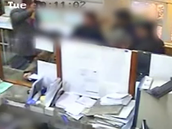 Imaginea articolului Atacul din oficiul poştal din Capitală  în imagini - VIDEO 