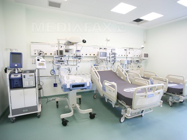Imaginea articolului Nicolăescu: Vom sista finanţarea din bani publici a spitalelor private