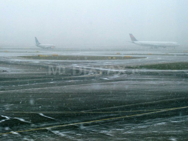 Imaginea articolului Un avion venit de la Milano nu a putut ateriza la Arad din cauza zăpezii